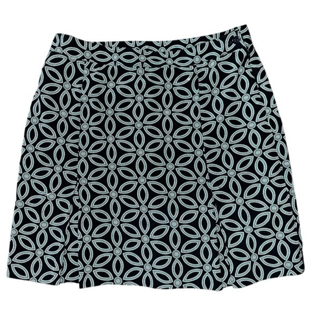 EP Pro Women’s Size 8 Navy Blue Turquoise Floral Print Golf Skort